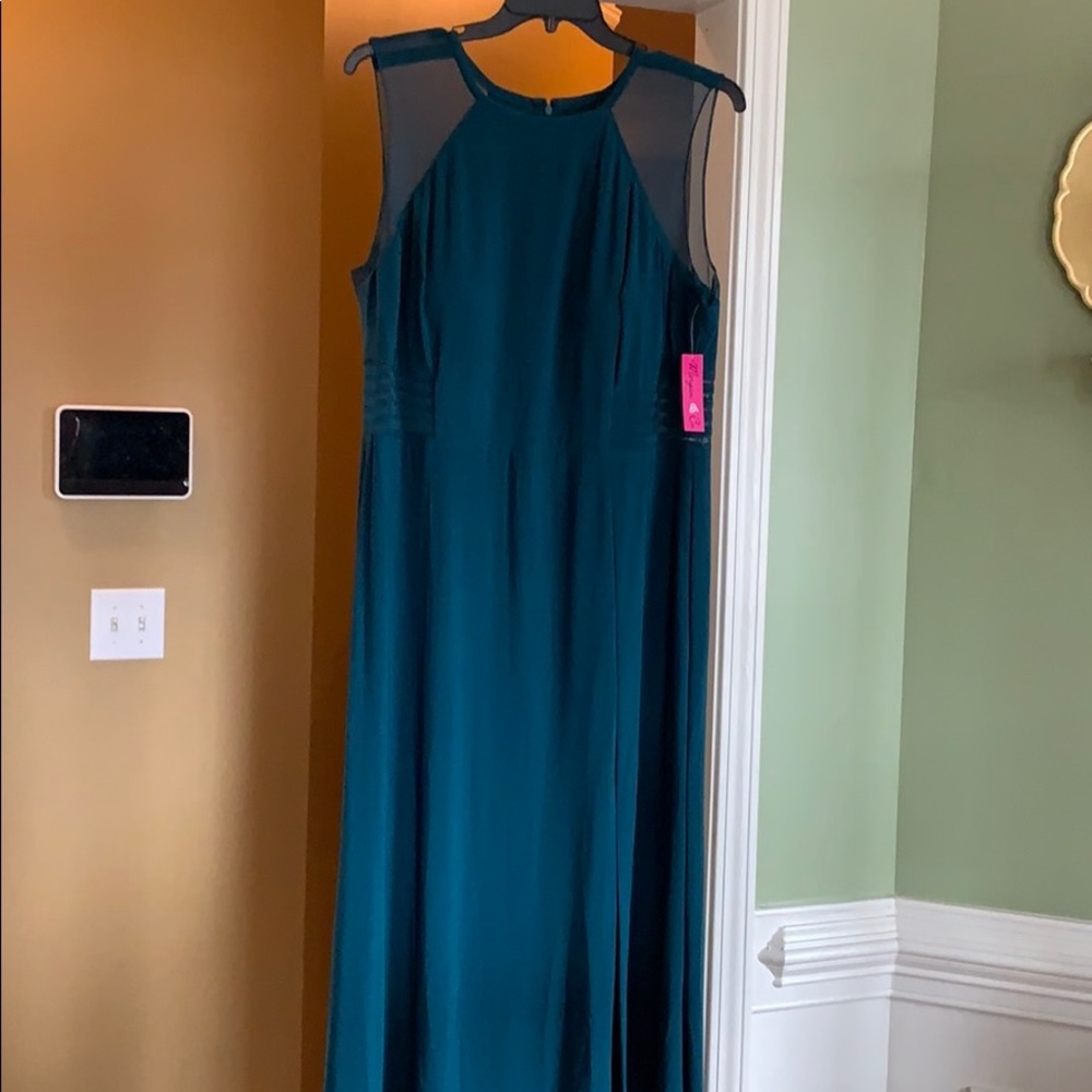 NWT Emerald green formal dress